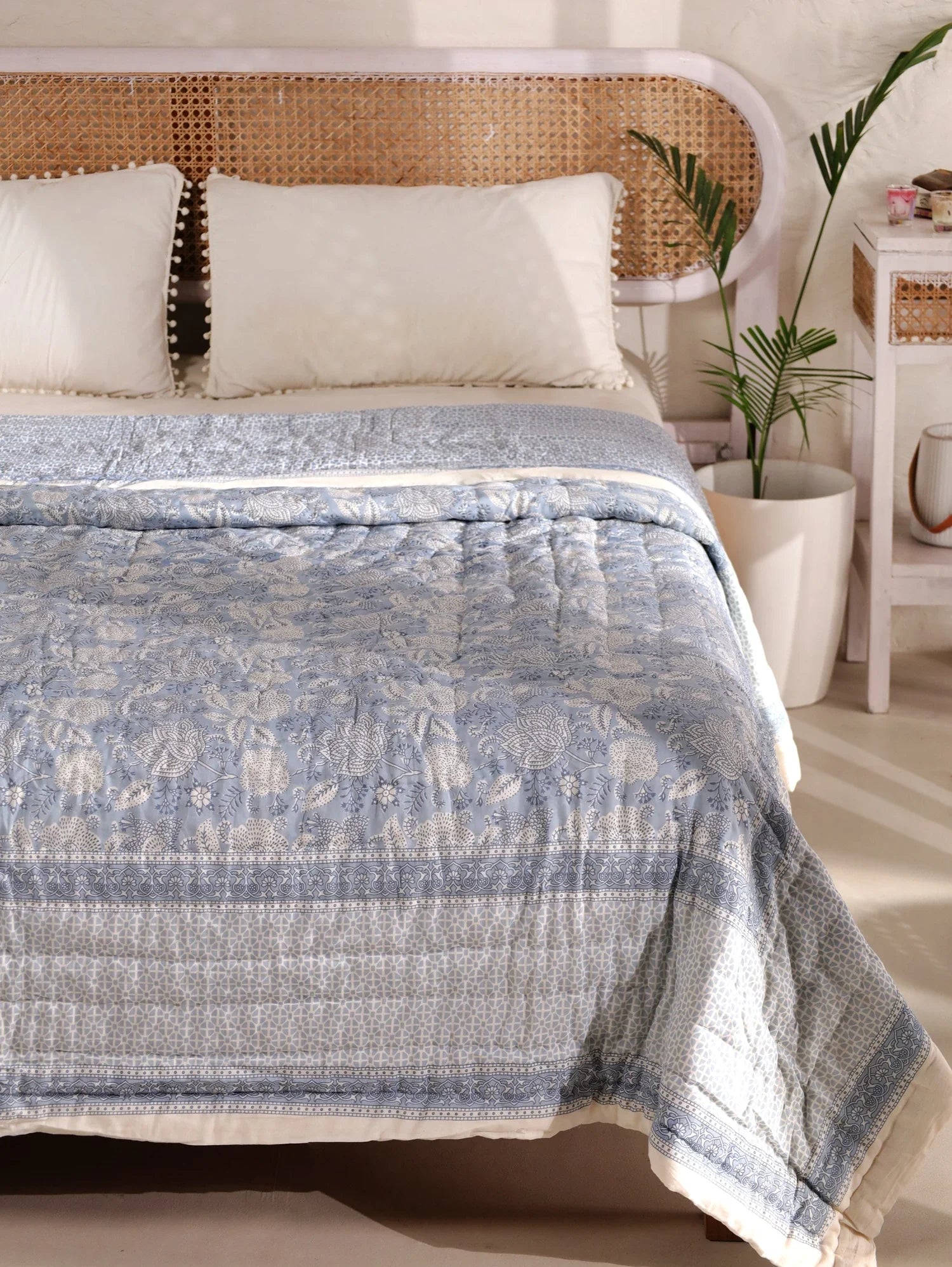All Season Jaipuri Quilt | 100% Pure Cotton | Block Print | Double Bed - Sandhya